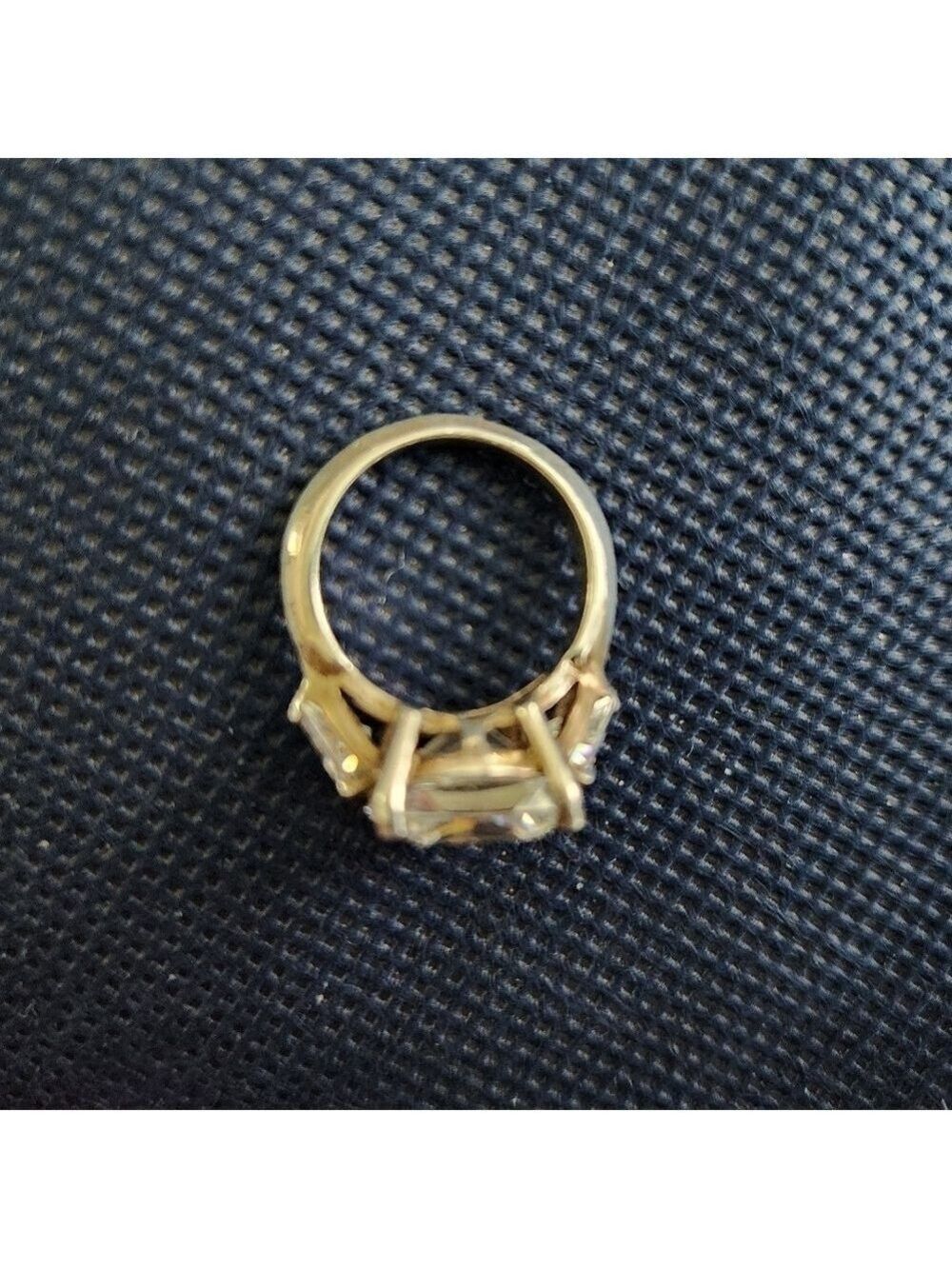 10mm Brilliant Radiant Square Cut, Trillion Accented, Three Stone Ring, sz 7 - Picture 2 of 4